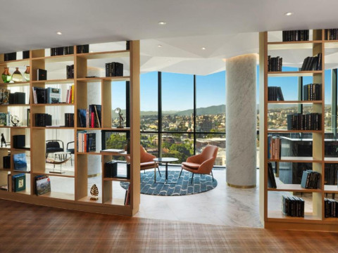 Paragraph Freedom Square, a Luxury Collection Hotel