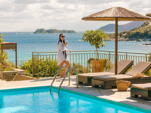 PARAMITHENIO VILLAGE BEACH RESORT