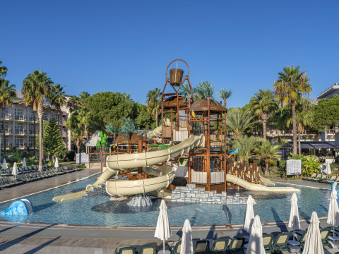 Dobedan World Palace Kemer