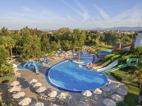 Starlight Resort Hotel