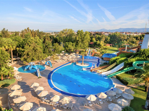 Sunrise Resort Hotel 
