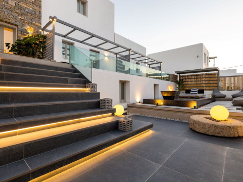 Parion Opus Paros