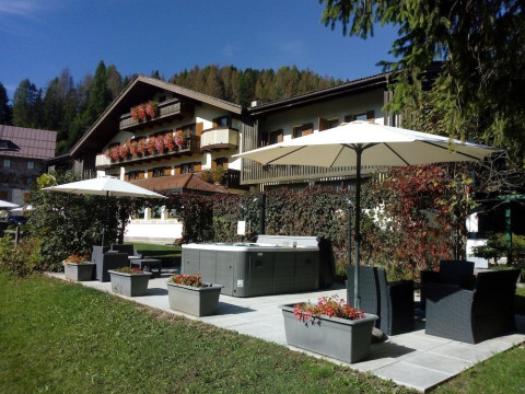 Park Hotel Arnica