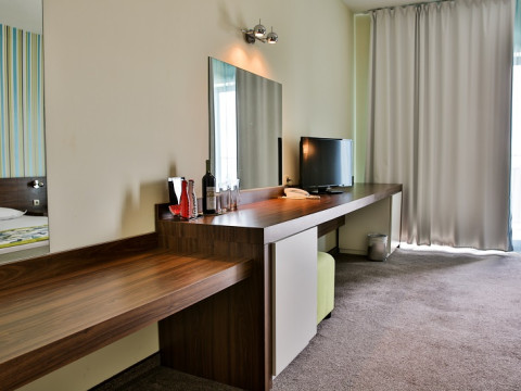 PARK HOTEL GOLDEN BEACH