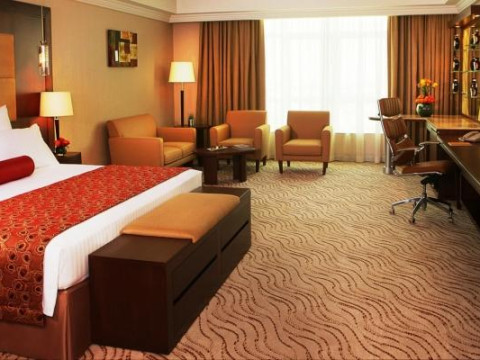 PARK REGIS KRIS KIN HOTEL