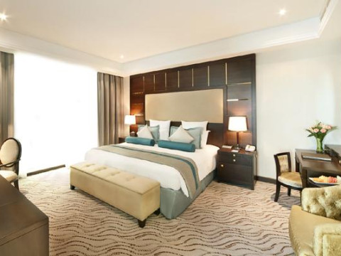 PARK REGIS KRIS KIN HOTEL