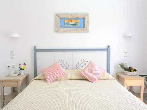Paros Bay Boutique