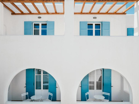 Paros Inn Seafront by GHH