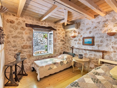 Pavezzo Country Retreat