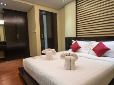 Peach Blossom Resort