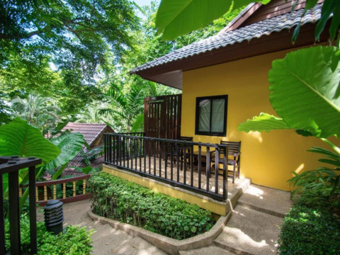 PEACH HILL RESORT
