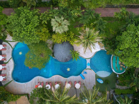 PEACH HILL RESORT