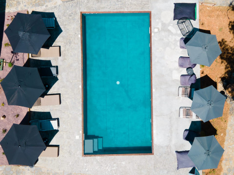 Pefkon Suites