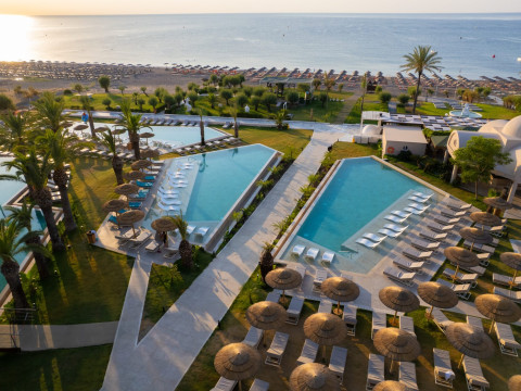 PEGASOS DELUXE BEACH HOTEL