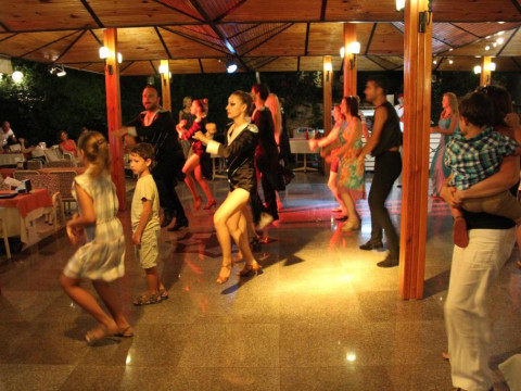 Perdikia Beach Hotel