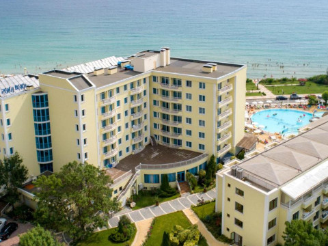 PERLA BEACH HOTEL III