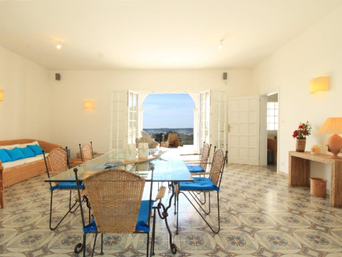 Perla Bianca Luxe Villa