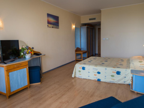 PERLA HOTEL GOLDEN SANDS