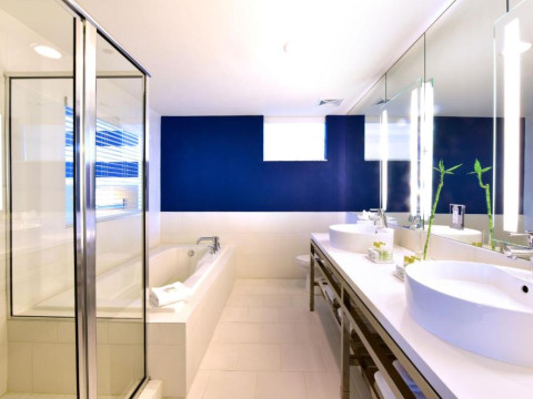 Hotel Pestana South Beach