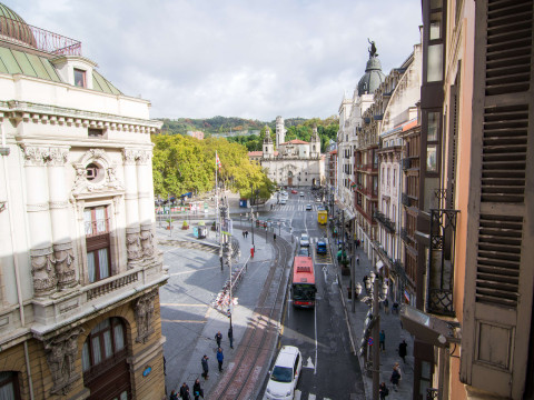 Petit Palace Arana Bilbao
