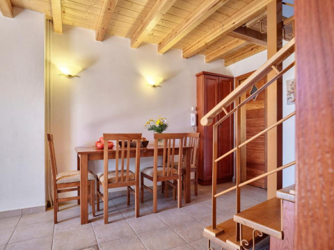 Hotel Petreas Castle