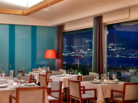 Pharae Palace Hotel