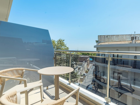 PHILIA CENTER SUITES