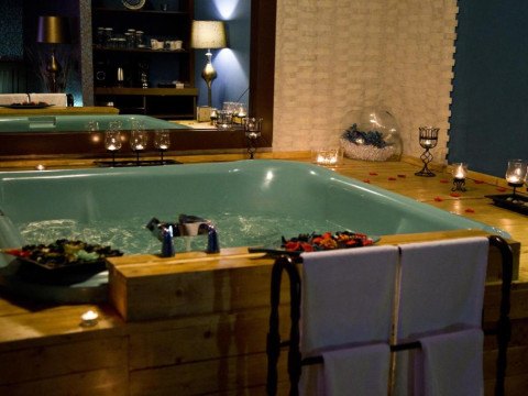 PHOENICIA GRAND HOTEL.
