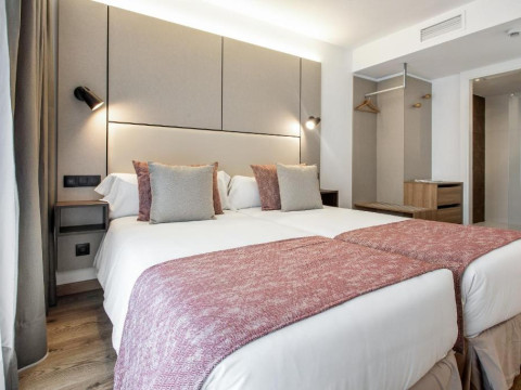 Pierre & Vacances Apartamentos Edificio Eurobuilding 2