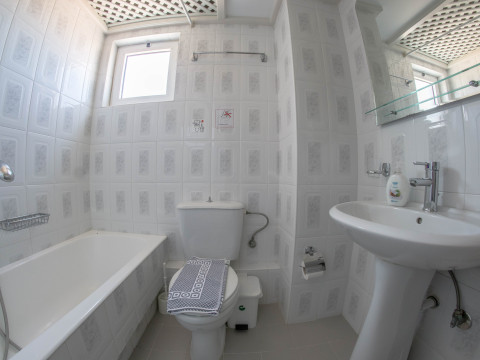 PINELOPI HOTEL-APARTMENTS