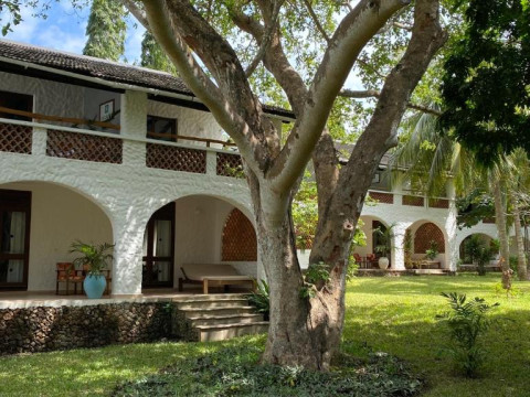 Pinewood Beach Resort and Spa