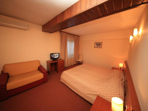 Pirin Hotel