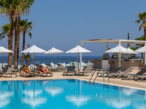 Leonardo Crystal Cove