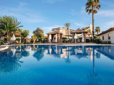Bellis Deluxe Hotel