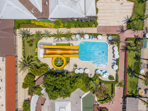 Emelda Sun Club