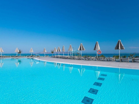 Aeolos Beach Hotel