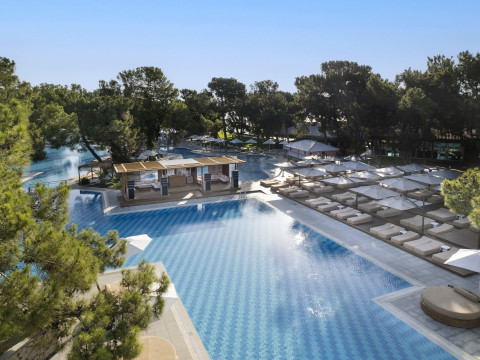 Rixos Sungate - The Land of Legends Access