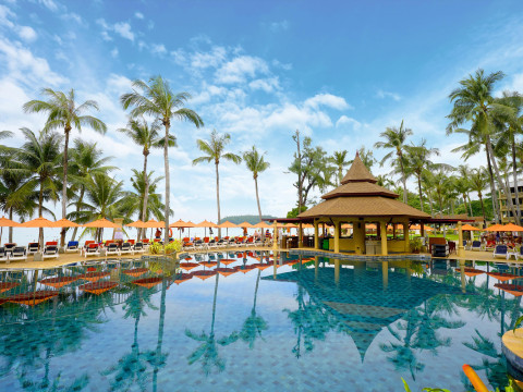 BEYOND RESORT KATA