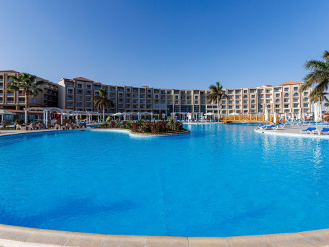 Sunrise Alora Aqua Park Resort