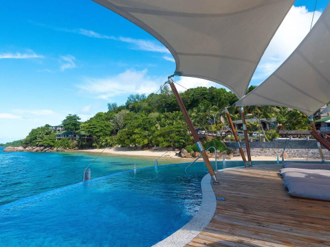 Coco De Mer & Black Parrot Suites