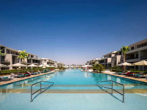 Rixos Premium Magawish Bay View