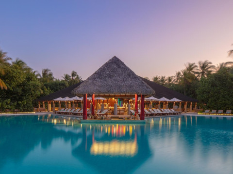 Adaaran Select Meedhupparu & Prestige Water Villas