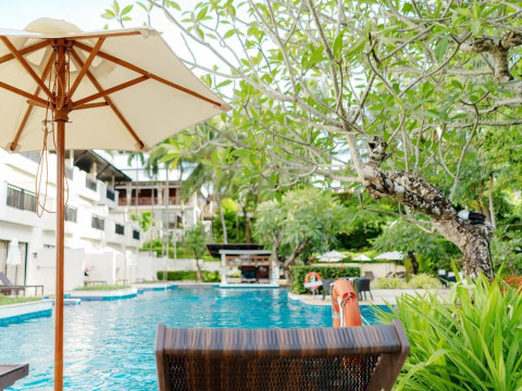 Horizon Karon Beach Resort & Spa
