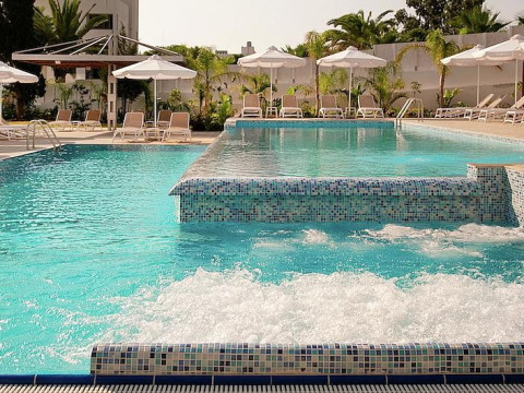 Vangelis Hotel and Suites