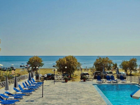 ANDREOLAS BEACH HOTEL