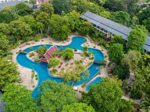 The Green Park Resort