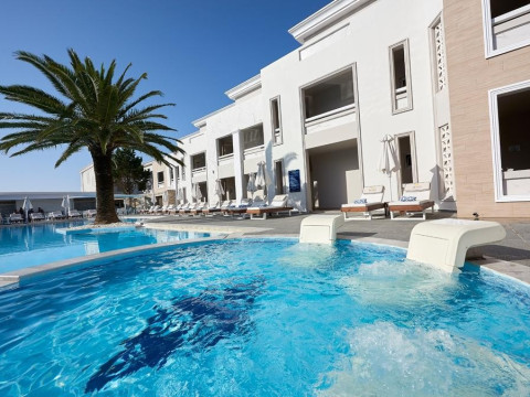 Mythos Palace Resort & Spa