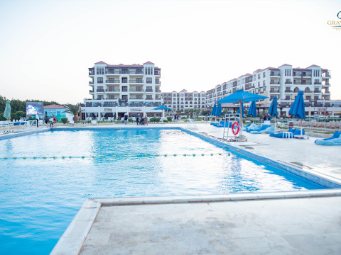 Gravity Hotel & Aqua Park