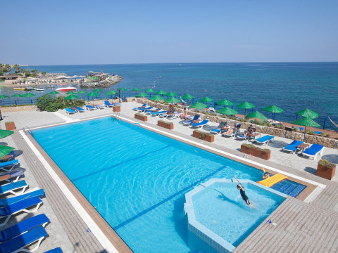 Manolya Hotel
