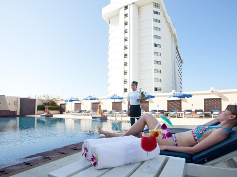 Jomtien Palm Beach Hotel